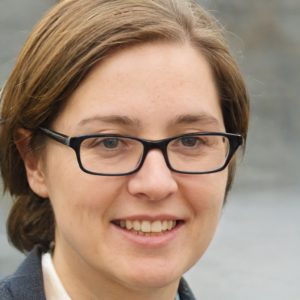 Dani Savell